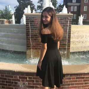 Meet your Posher, Katie